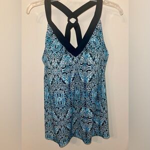 St. John’s Bay size 24W Tankini with built-in bra and pads;